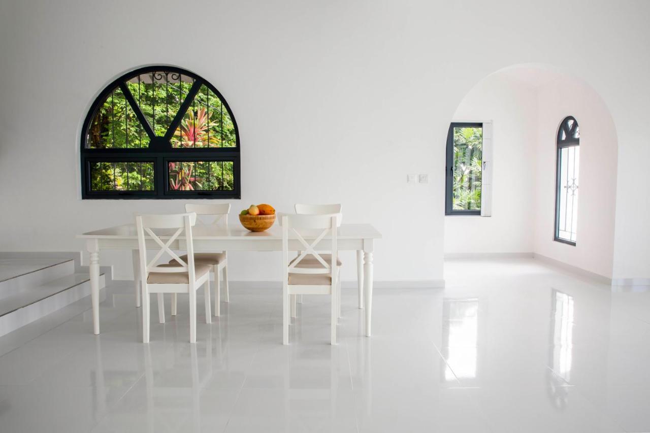 Paradise Heights Luxury Apartments & Villa Beau Vallon  Εξωτερικό φωτογραφία